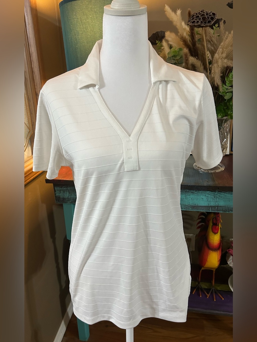 Callaway White V-Neck Polo Short Sleeve Top Size Small Performance stretch